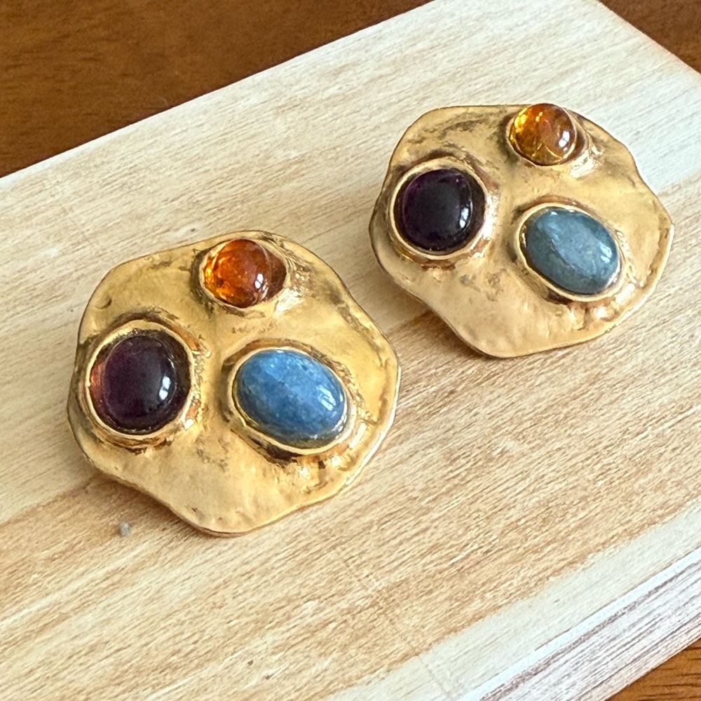 SOLD‼️Francesca Romana Vintage Signed Hammered Gold Clip-On Earrings Cabochon - Picture 11 of 14